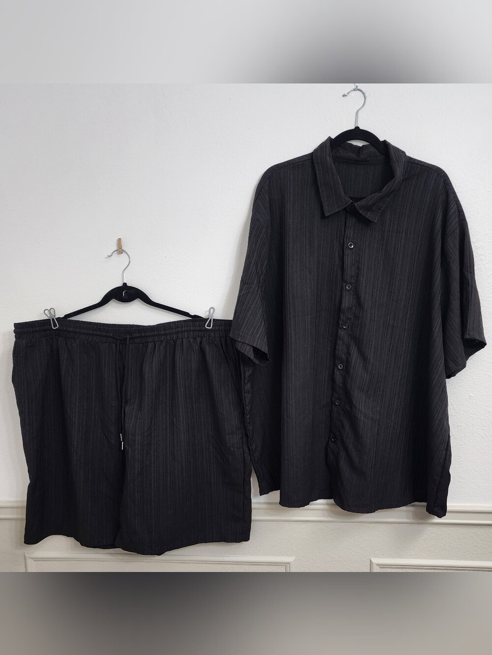 Men's Black Pinstripe Casual Shorts - Unbranded
